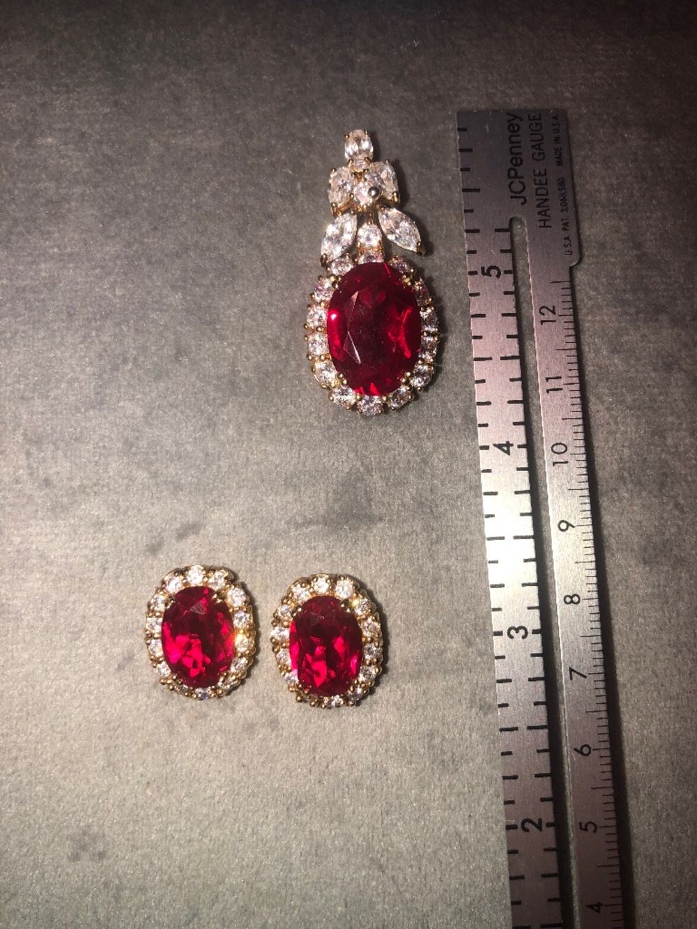 Camrose & Kross Pendant and Earring Set